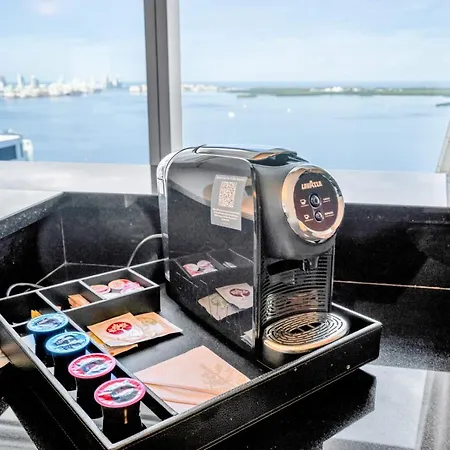 2 Bedroom Or King Studio Suites Four Seasons Hotel Miami Free Wi-Fi & Free Parking Exterior photo