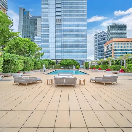 2 Bedroom Or King Studio Suites Four Seasons Hotel Miami Free Wi-Fi & Free Parking Room photo