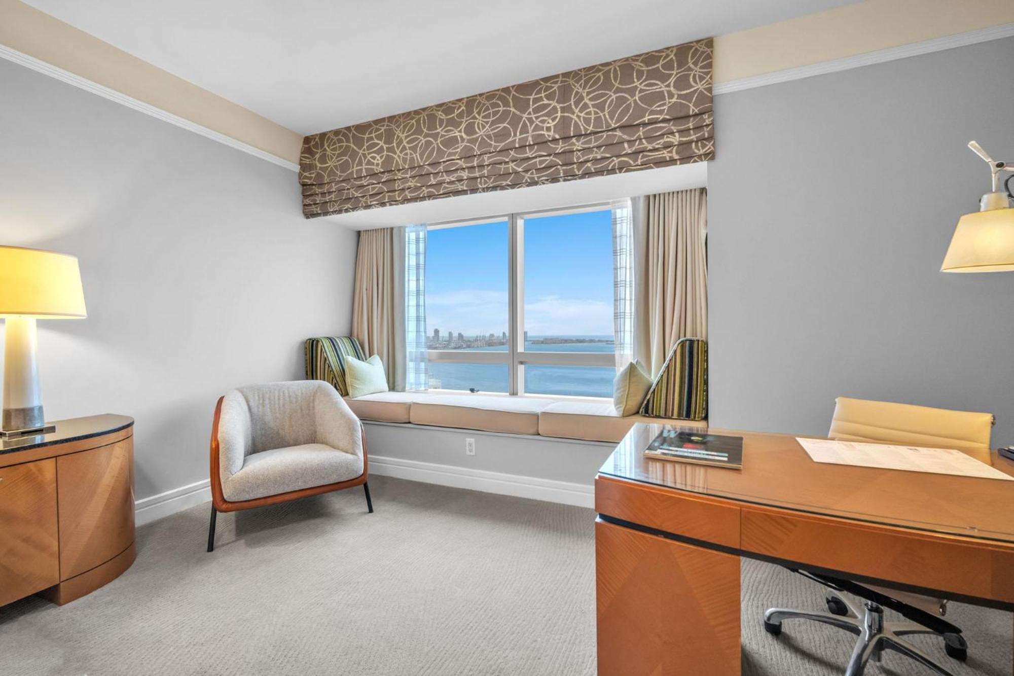2 Bedroom Or King Four Seasons Free Wi-fi & Free Parking Apartment Miami