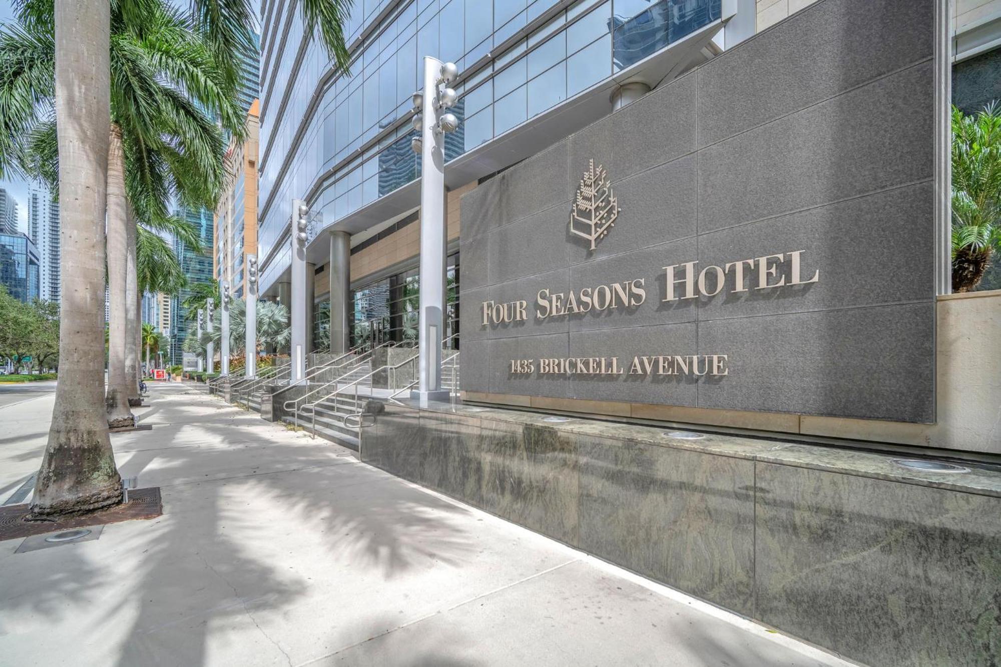 2 Bedroom Or King Four Seasons Free Wi-fi & Free Parking * Miami