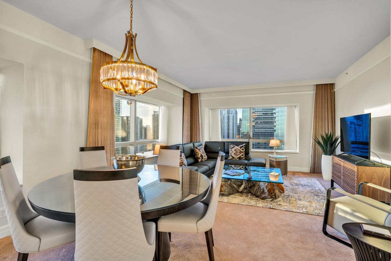 2 Bedroom Or King Four Seasons Free Wi-fi & Free Parking Apartment Miami