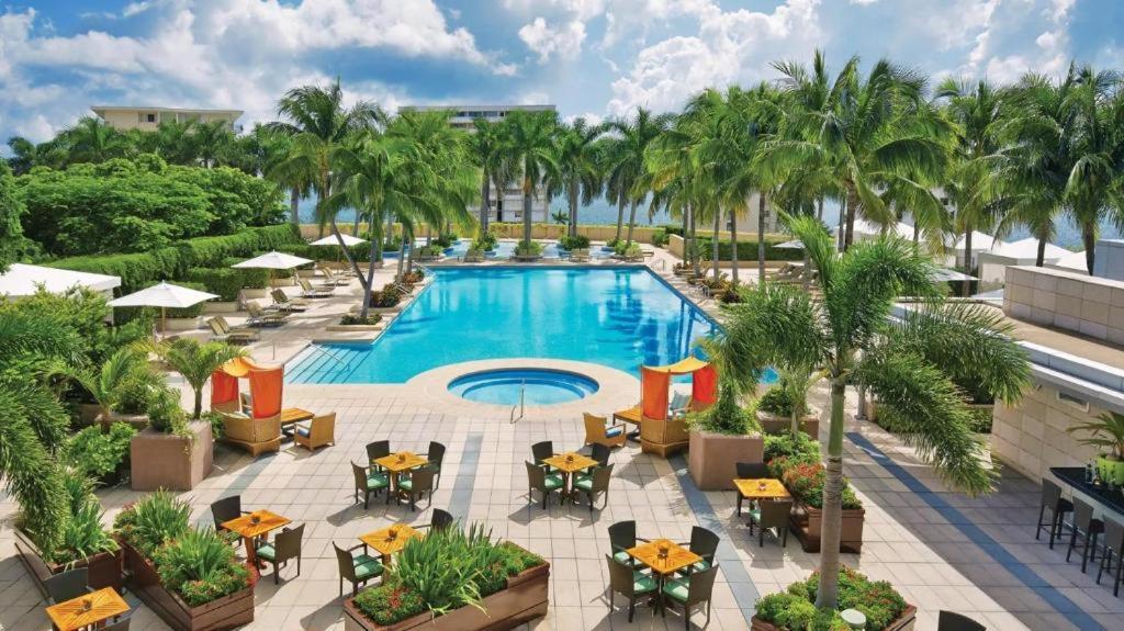 2 Bedroom Or King Four Seasons Free Wi-fi & Free Parking Apartment Miami
