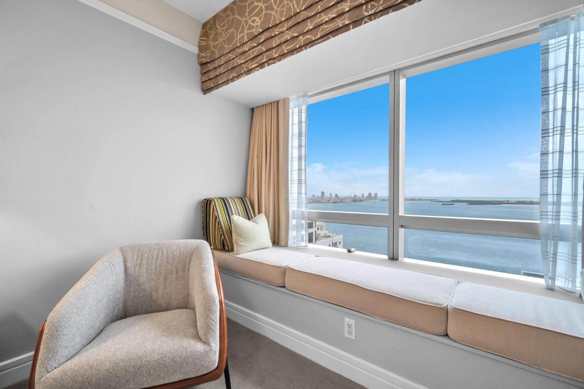 2 Bedroom Or King Four Seasons Free Wi-fi & Free Parking Apartamento *