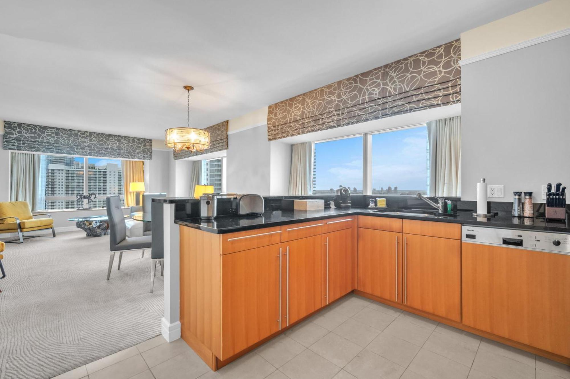 2 Bedroom Or King Four Seasons Free Wi-fi & Free Parking Apartamento Miami